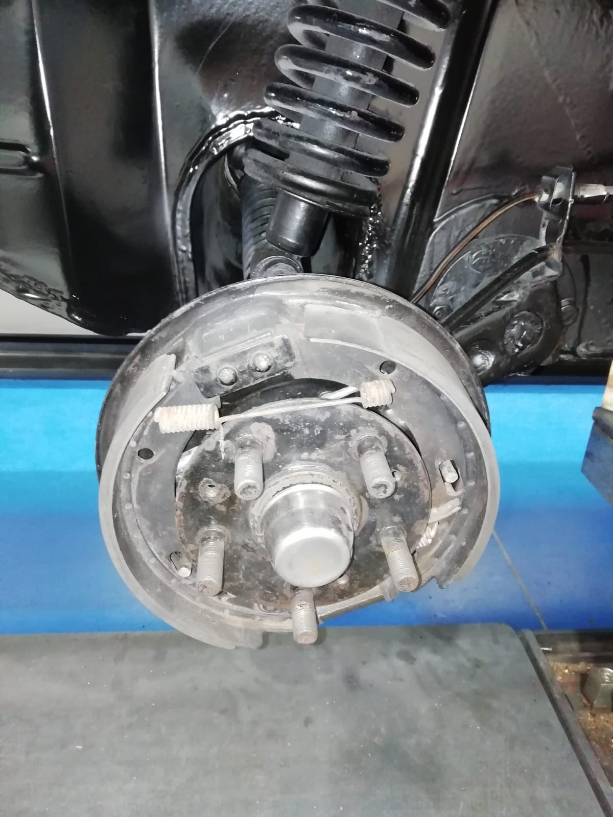 22042021 Amphicar brakes and rear suspension stripped waiting for parts 5 1
