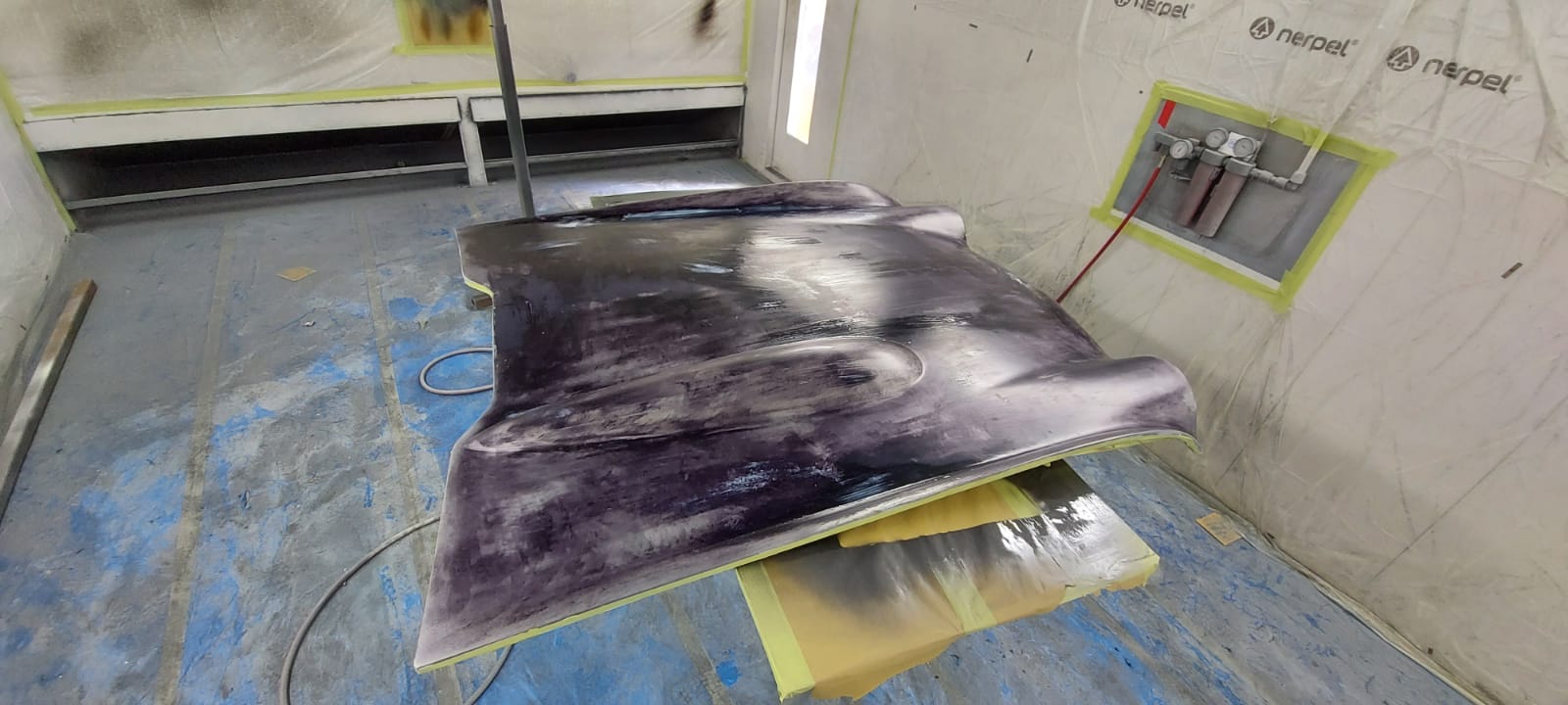22042021 TR5 bonnet painted 5 1