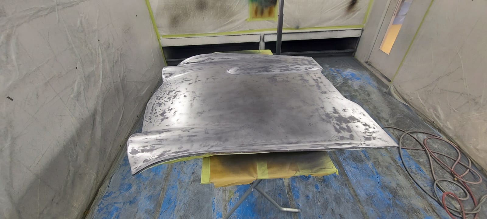 22042021 TR5 bonnet painted 8 1