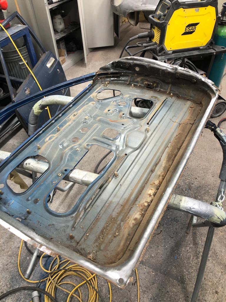 22042021 Toyota Hilux panels 40 1