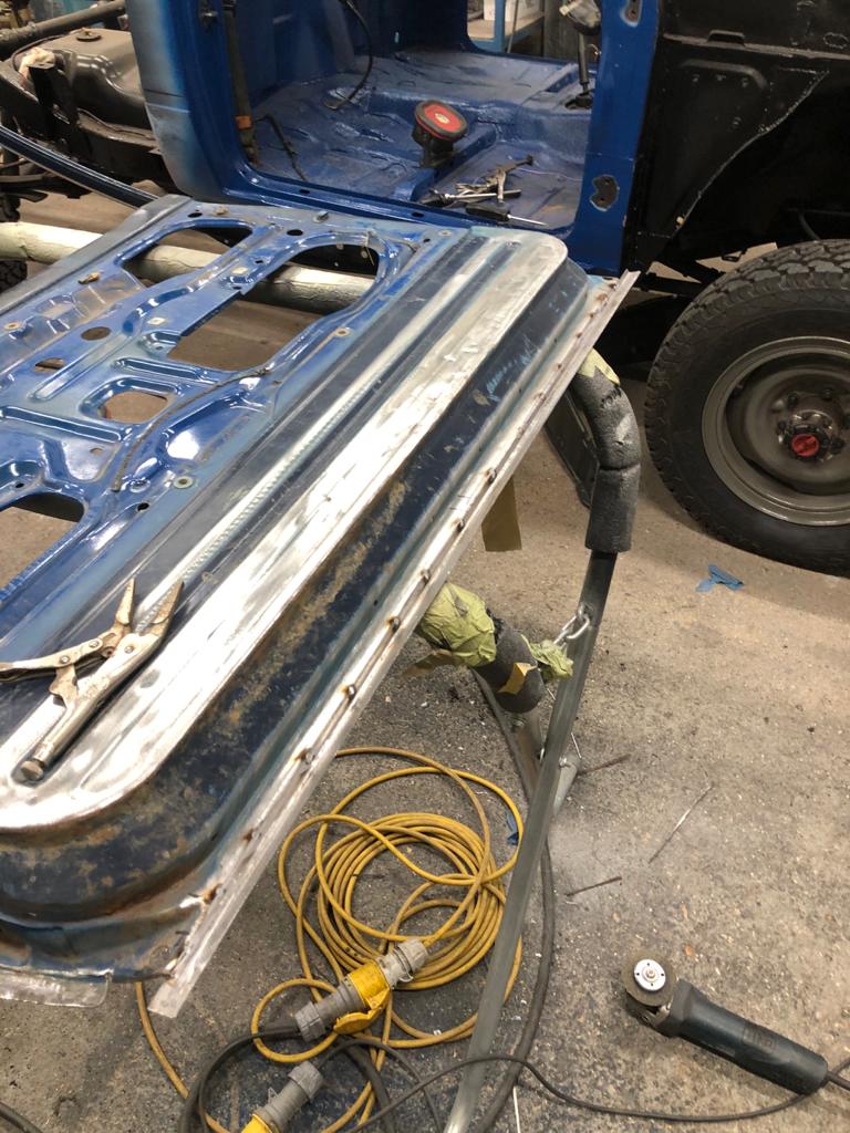 22042021 Toyota Hilux panels 51 1