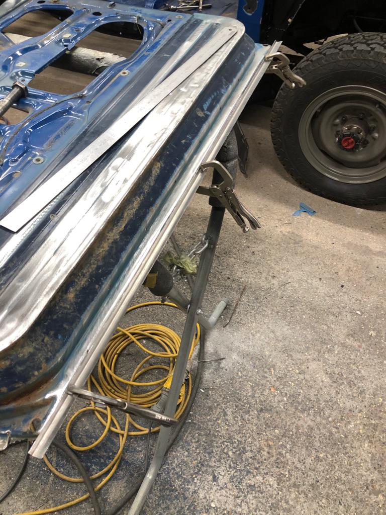 22042021 Toyota Hilux panels 55 1