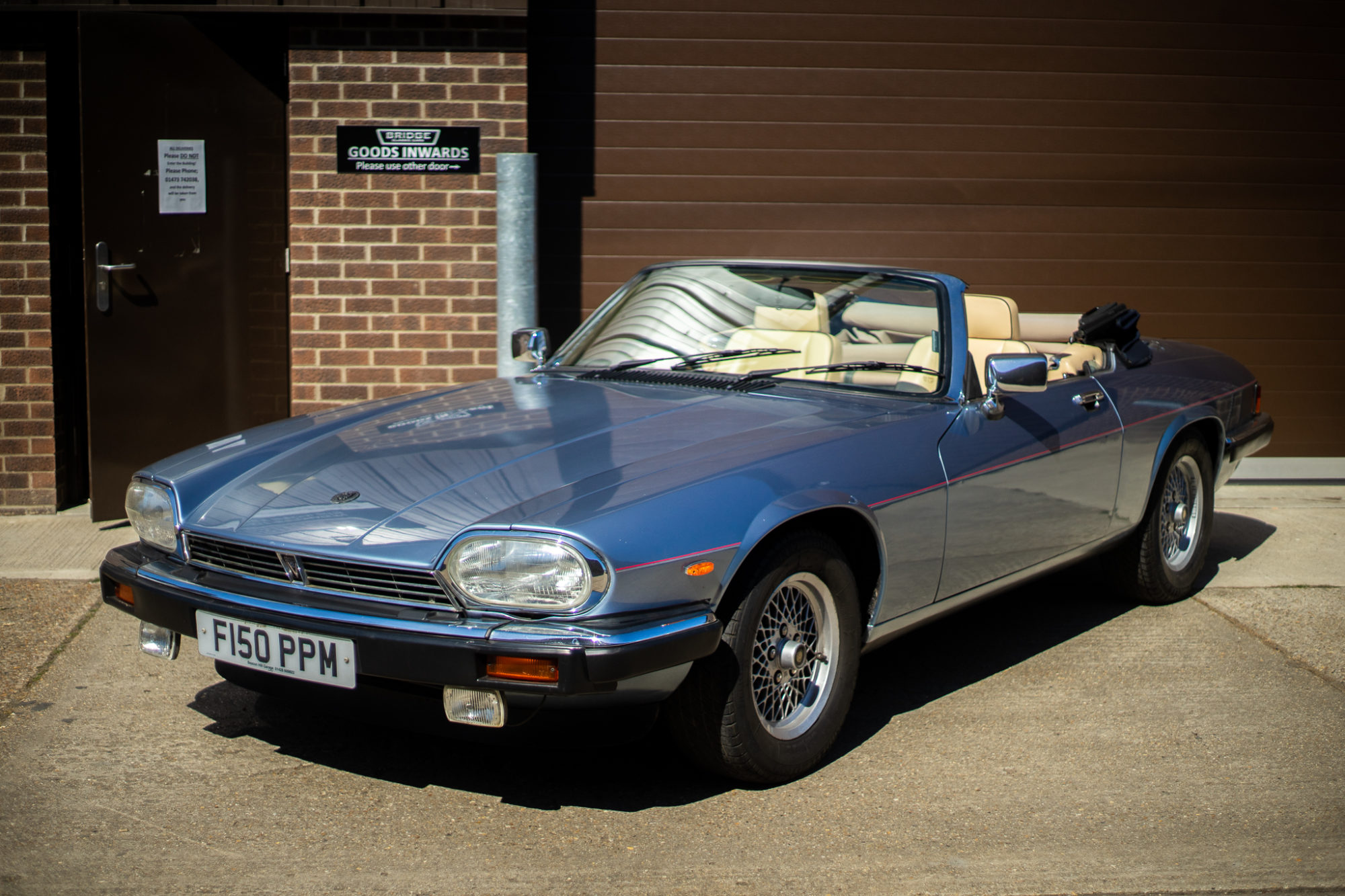 23.04.2021 Jaguar XJS arrival 11 1