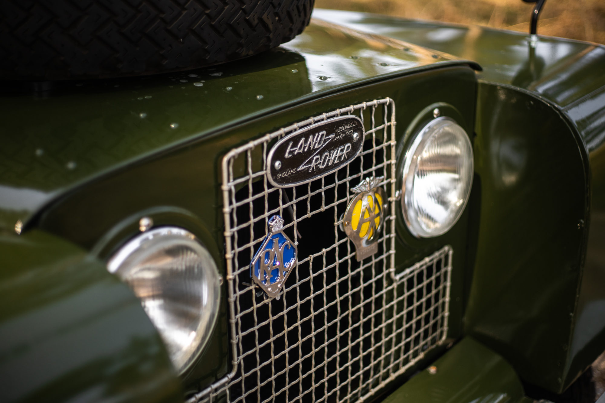 Land Rover Badge