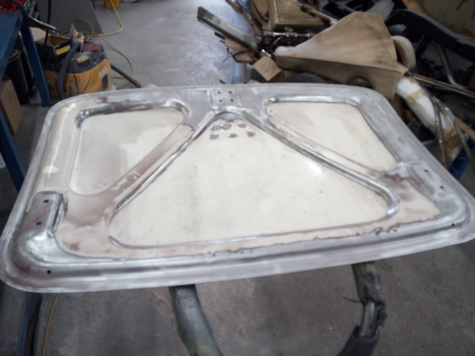 04052021 Jaguar e type panels stripes back to bare metal and given a protective rust proof coating 10