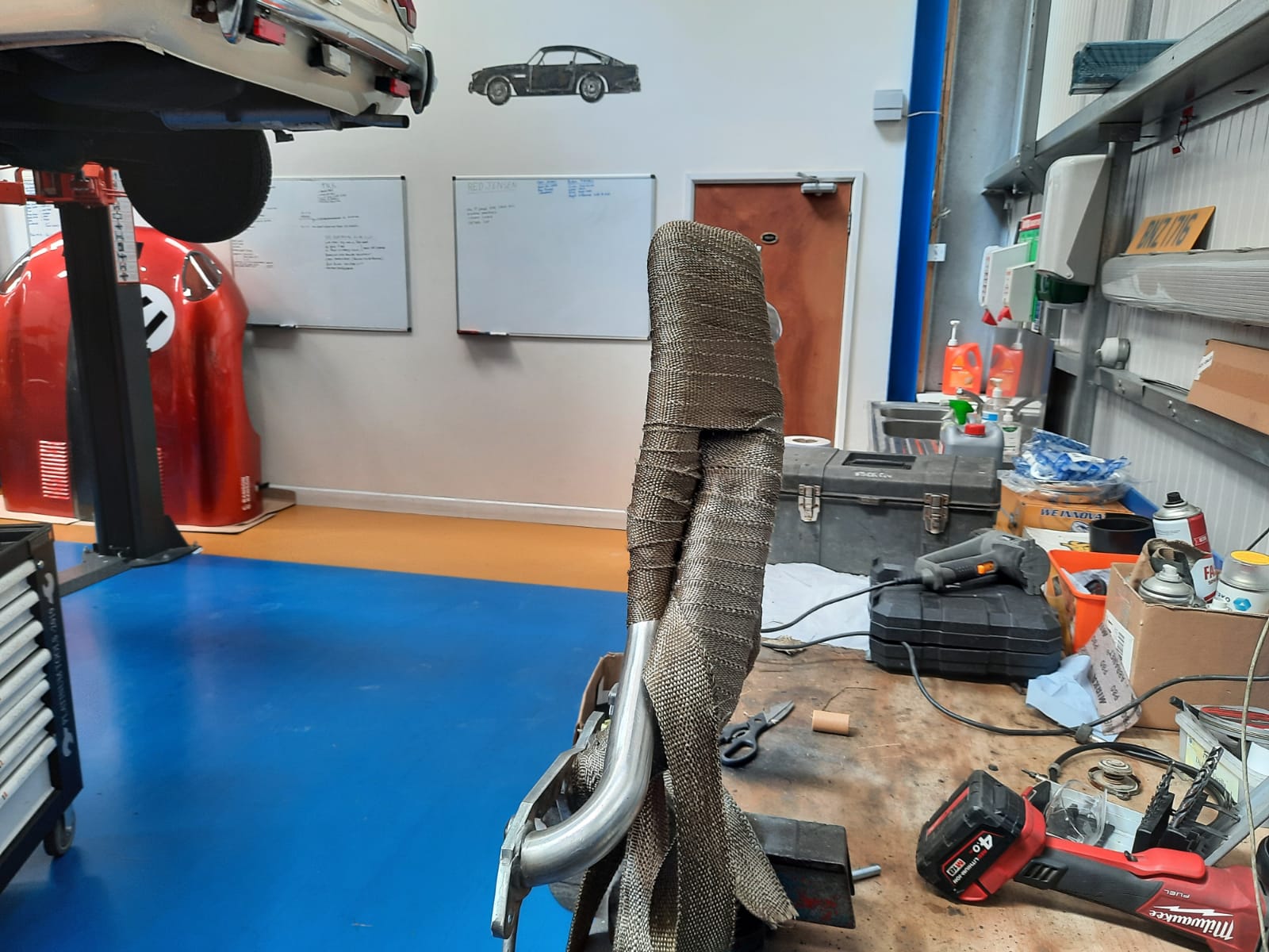 04052021 TR5 heat wrapping exhaust 2