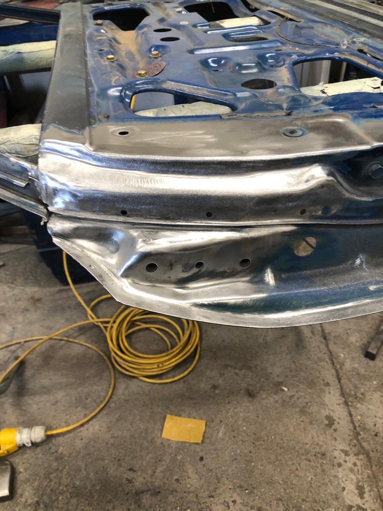 05052021 Toyota Hilux 2 2