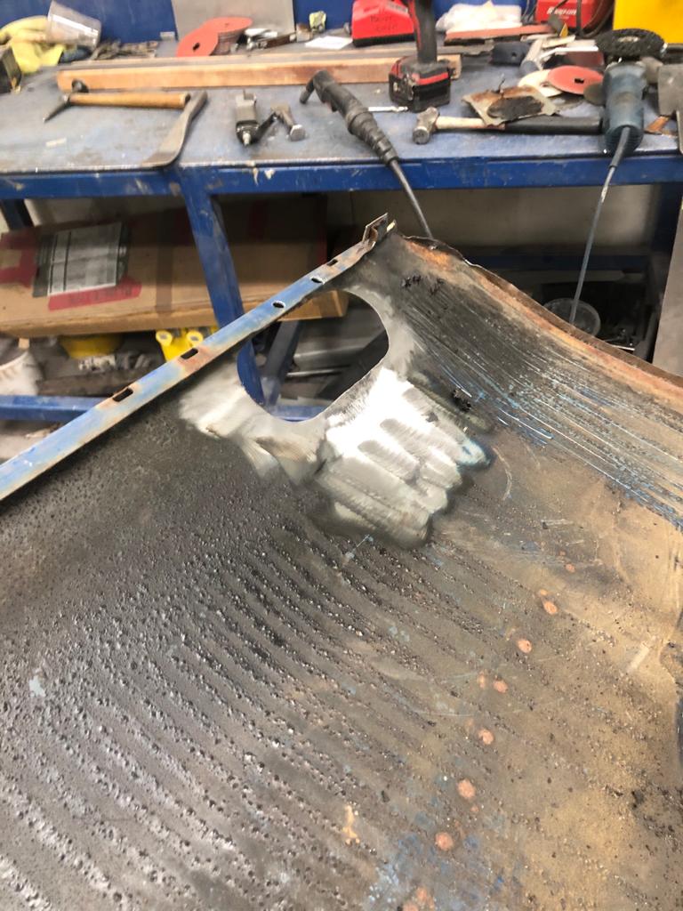 05052021 Toyota Hilux 40