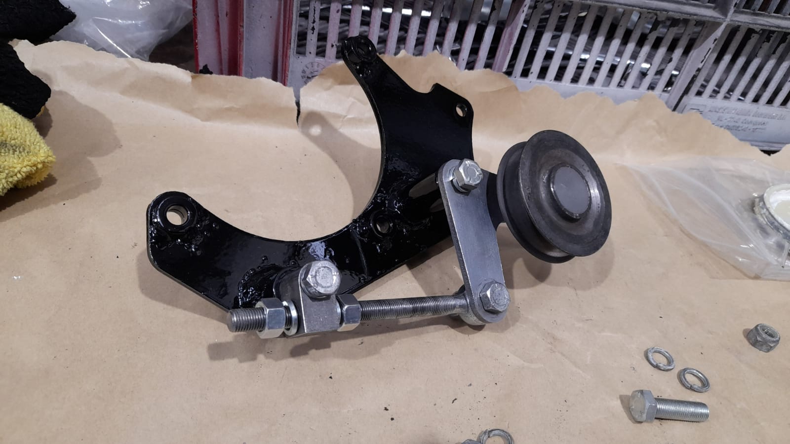 06052021 Lada 1200 changing wheel bearing 4 1
