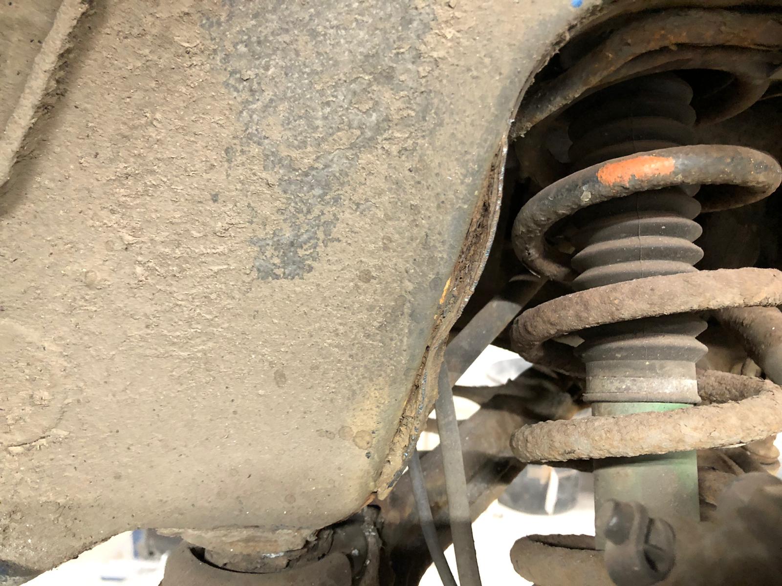 07052021 Jaguar XK8 Rotten left hand subframe mounting pointchassis leg 3