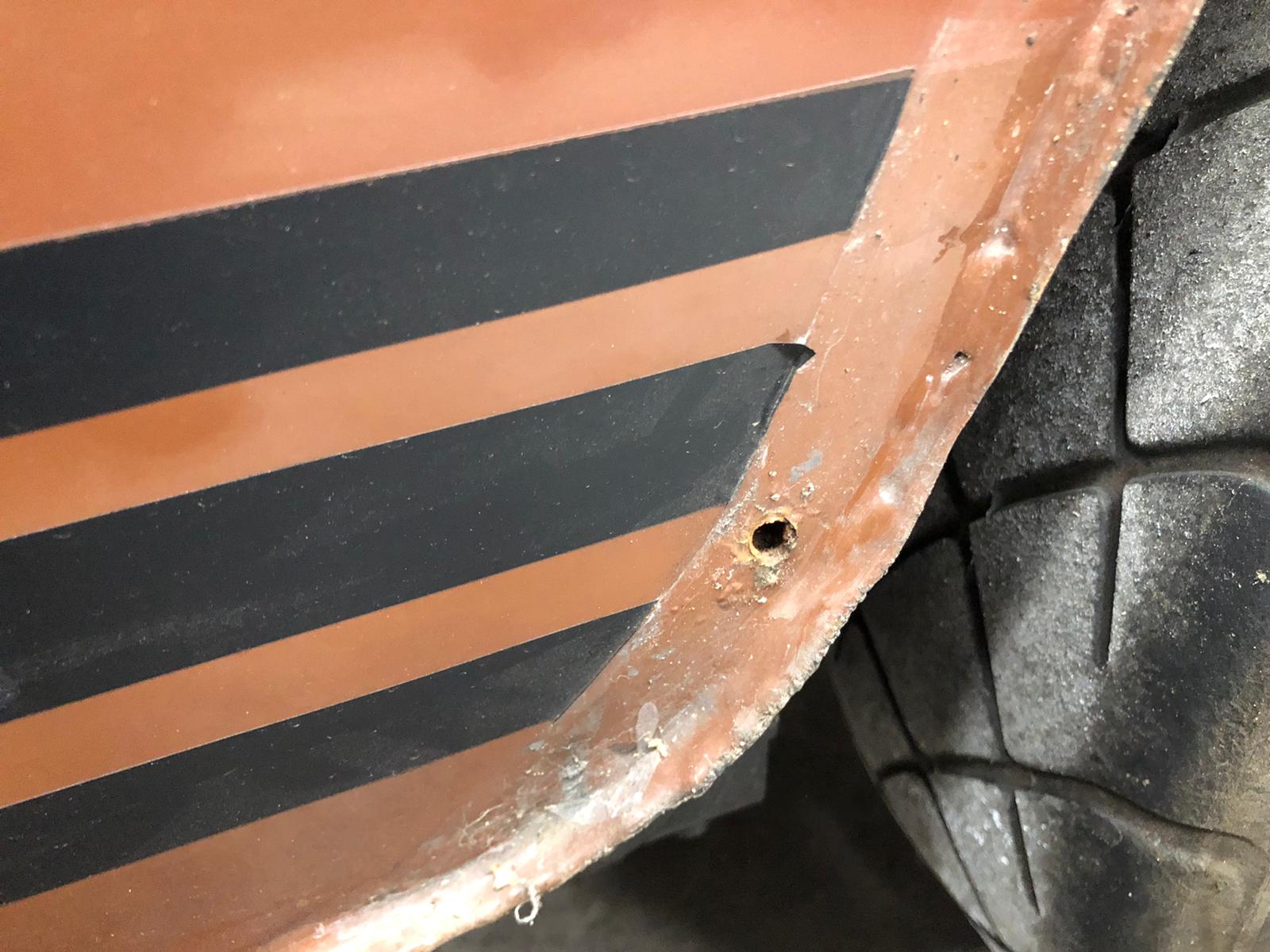 13052021 1275 GT brown mini sill repair 1