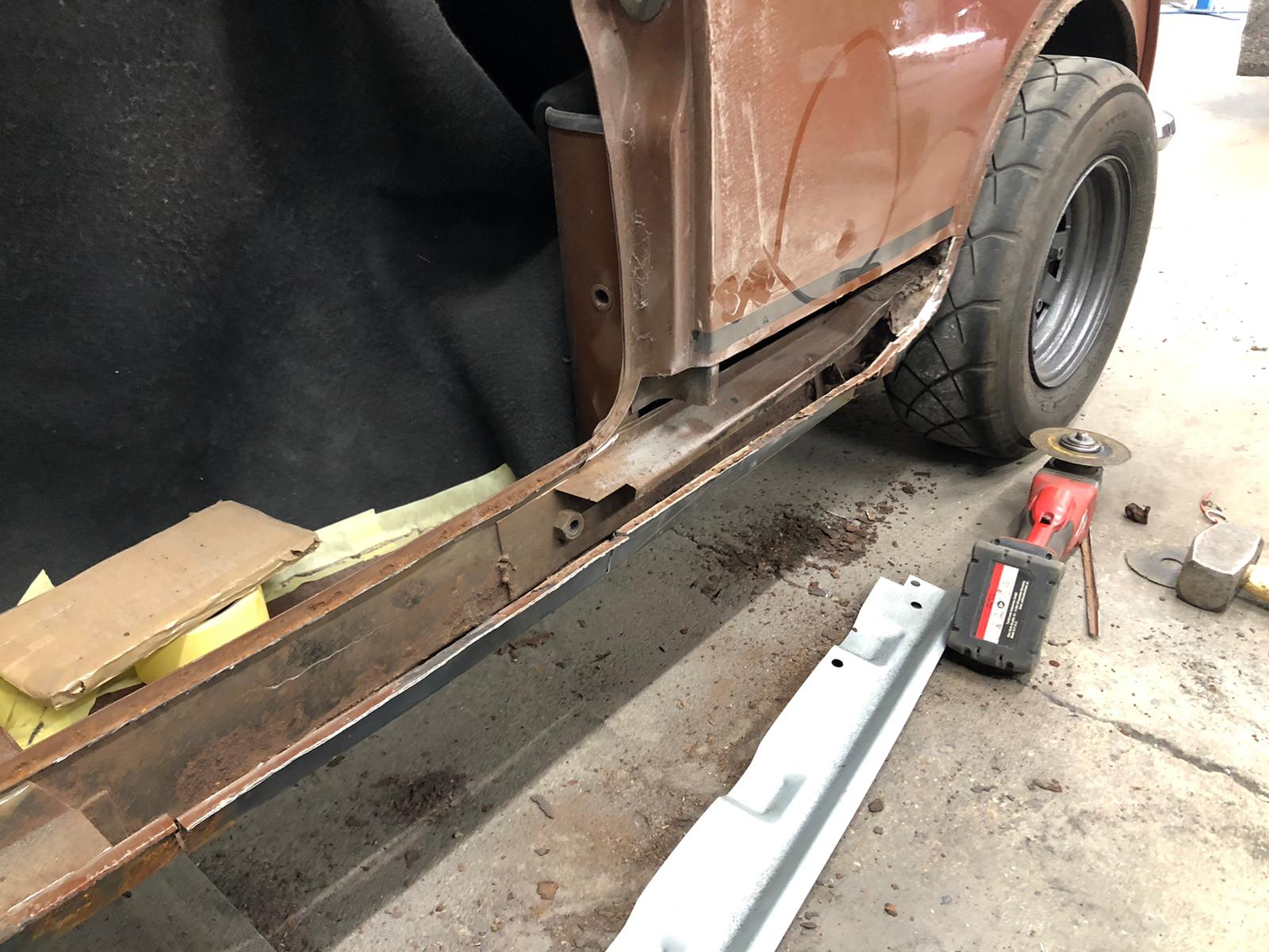 13052021 1275 GT brown mini sill repair 22