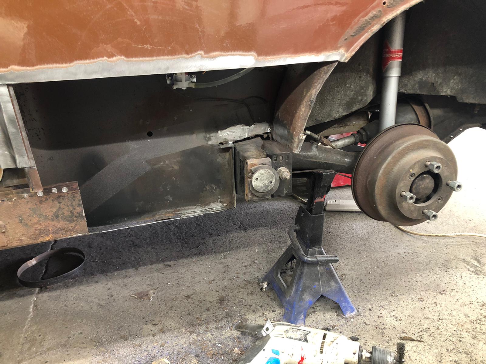13052021 1275 GT brown mini sill repair 33