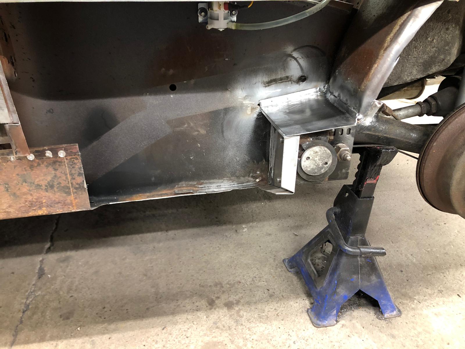13052021 1275 GT brown mini sill repair 35