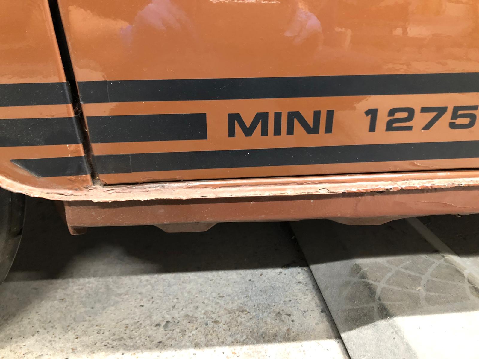 13052021 1275 GT brown mini sill repair 9