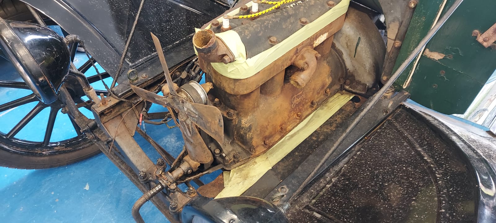 14052021 Ford Model T engine painted 3 1