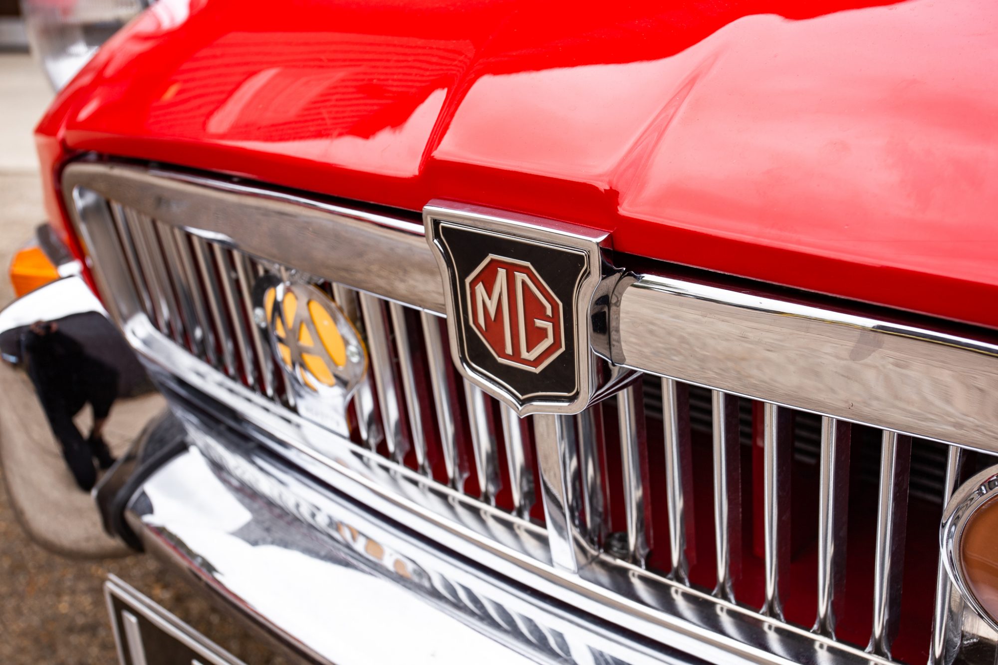 14052021 MGB GT leaving 1