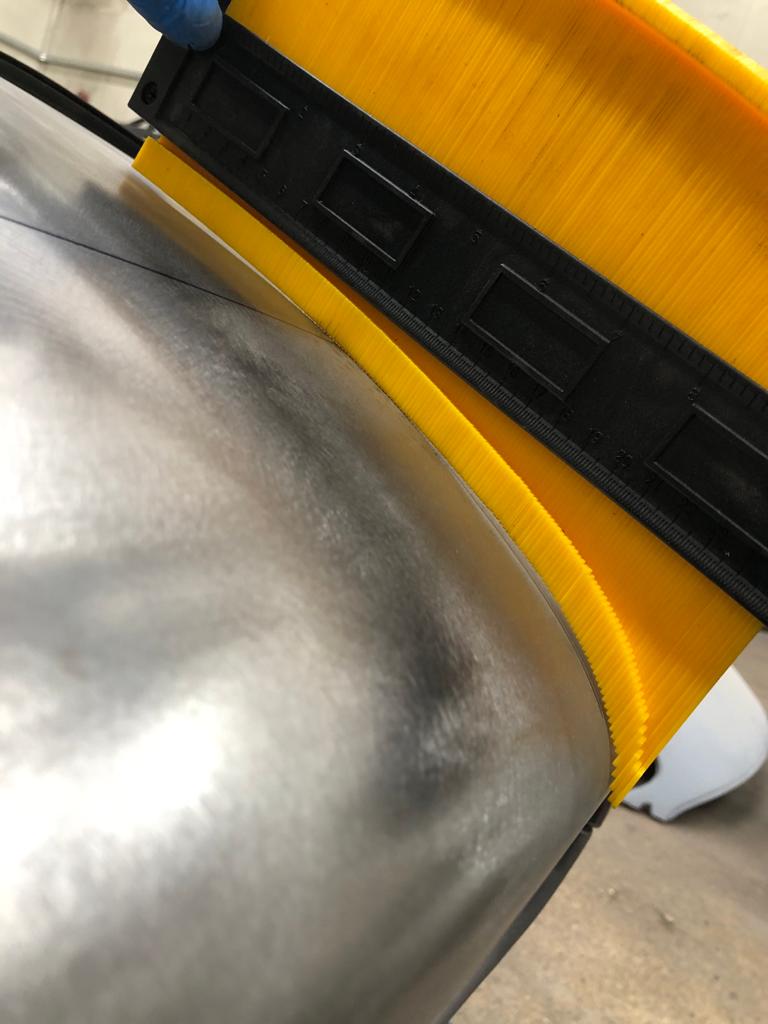 17052021 White Etype shrinking bonnet 4 1