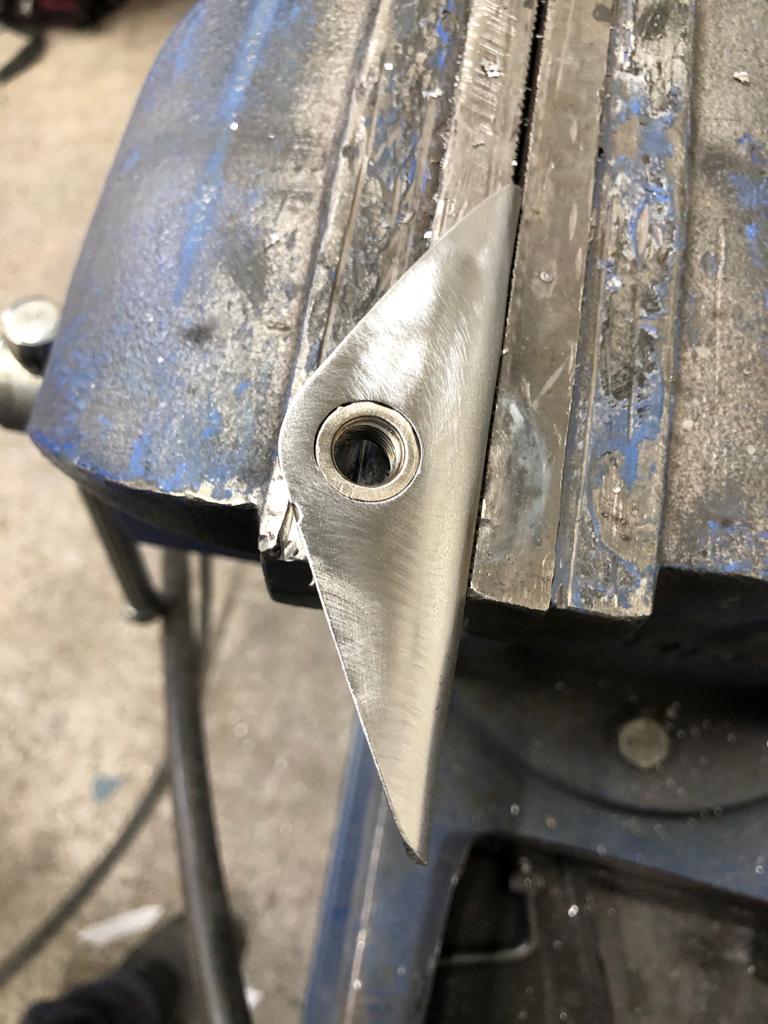 17052021 White Etype shrinking bonnet 7 1