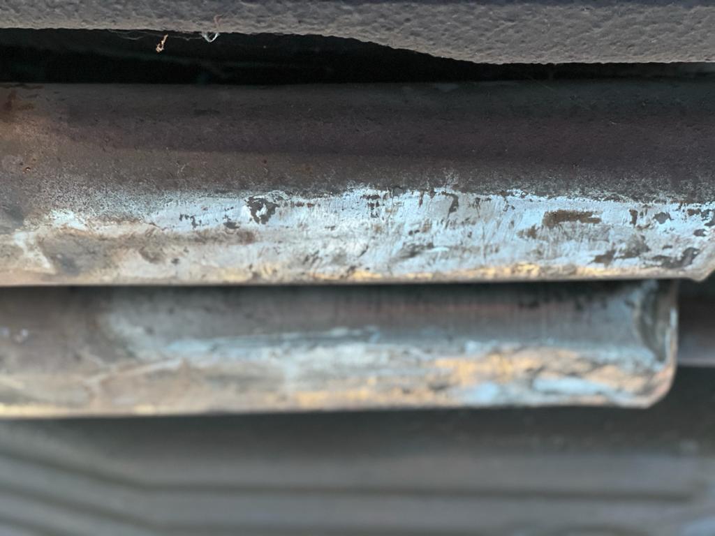 19052021 Maroon Stag oil leak evidence 5 1