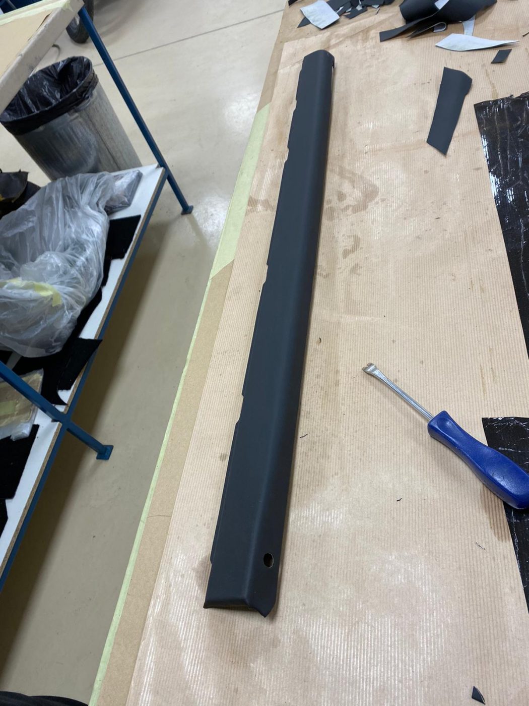 20042021 Nissan Patrol glueing new vinyl covers to door cappings 7