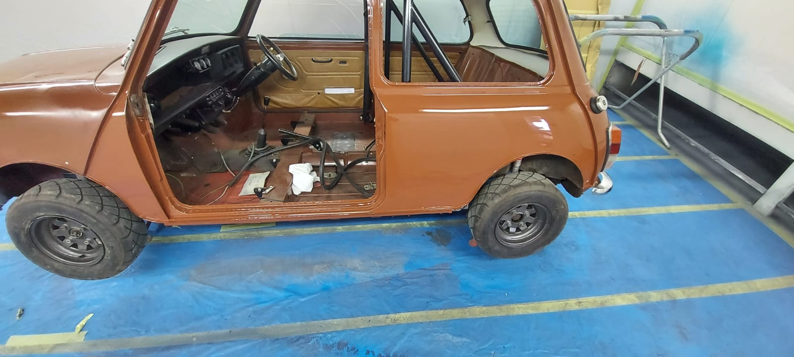 20052021 Brown mini stone chip 13 1