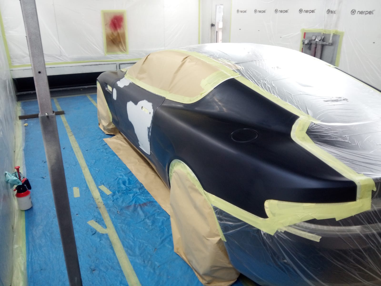 27052021 Aston Martin DB9 repaint 11 1