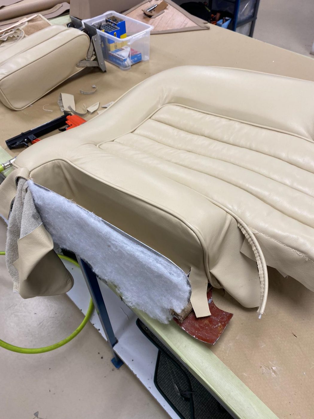 02062021 Bentley seats brian rear fluting 11 1