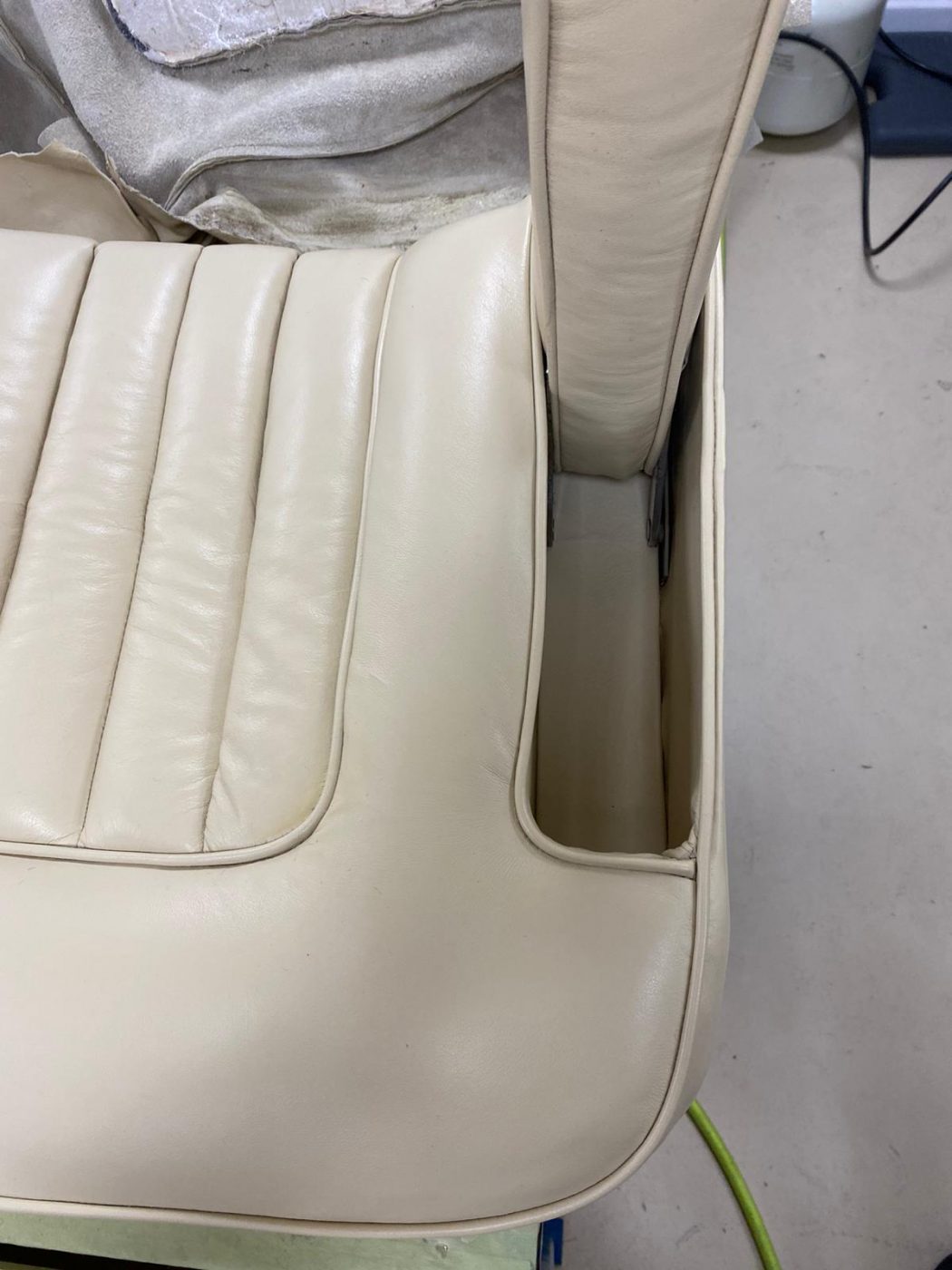 02062021 Bentley seats brian rear fluting 16 1