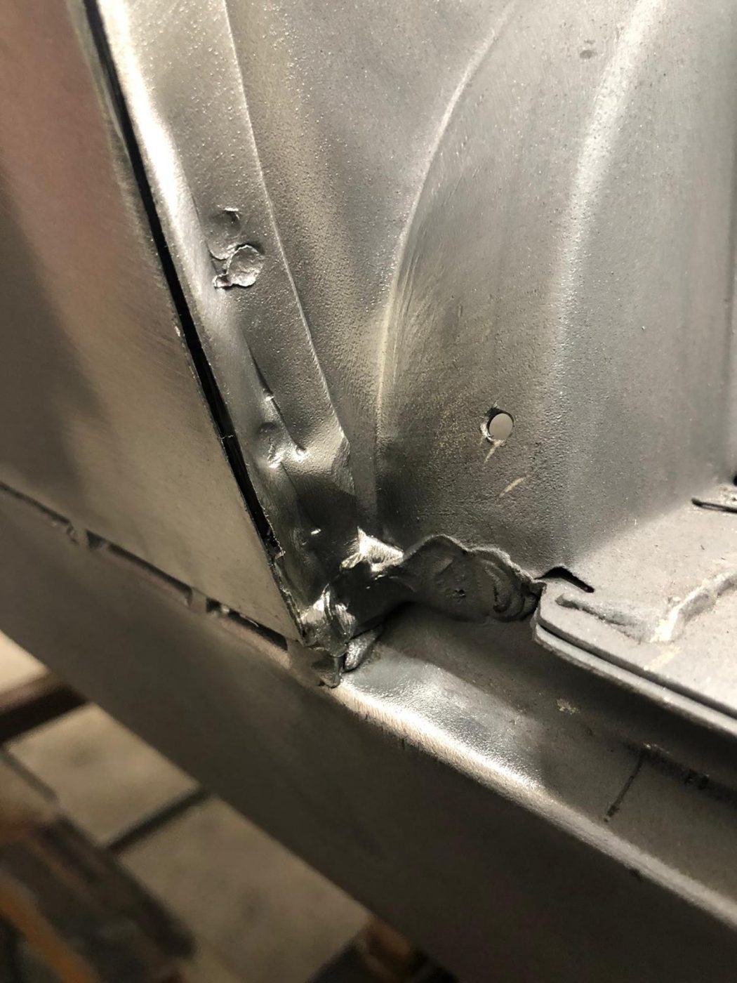 02062021 White Etype Jaguar lead and hole detection 2 1