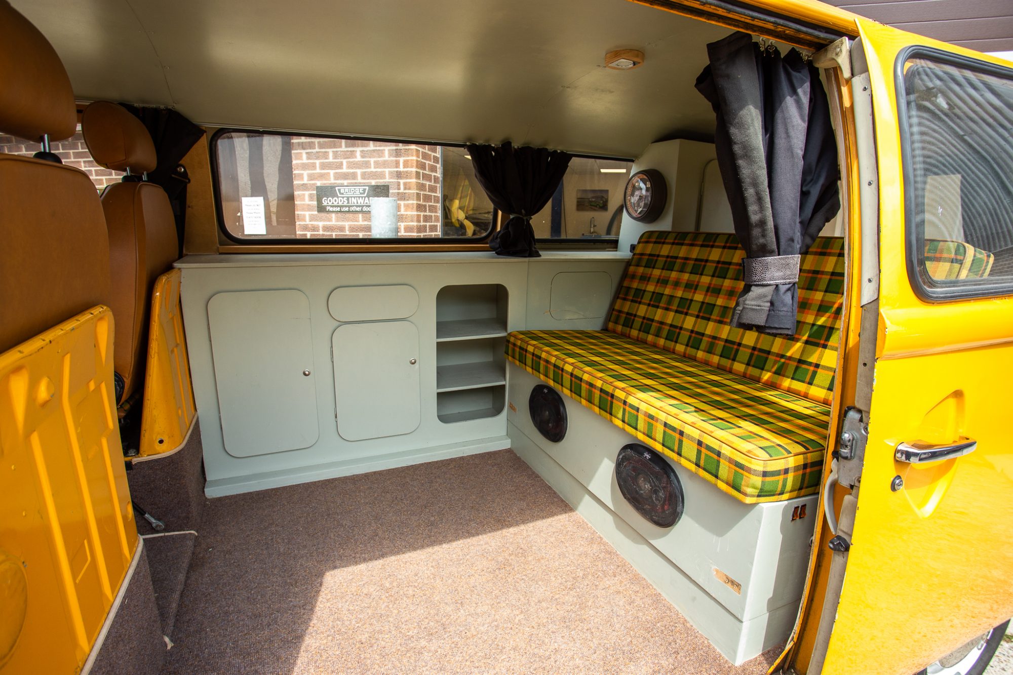 03062021 1972 VW Westfalia T2 Bay Arrival 18 2