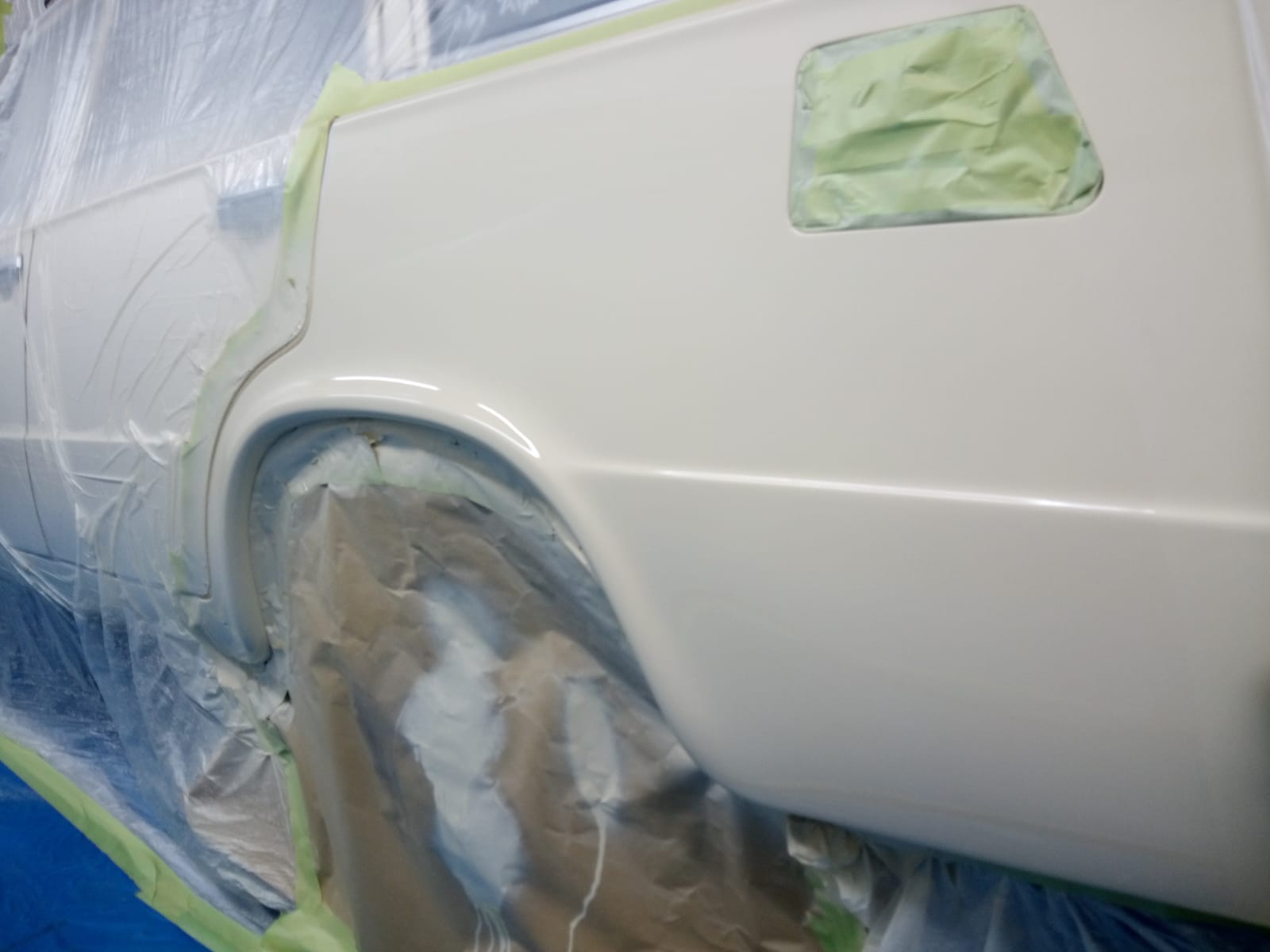 03062021 Lada rear wheel arch damaged from loosing rear wheel whilst driving repaired primed and painted 14 1