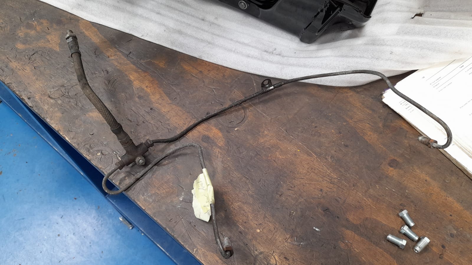 03062021 White etype rear axel 4 1