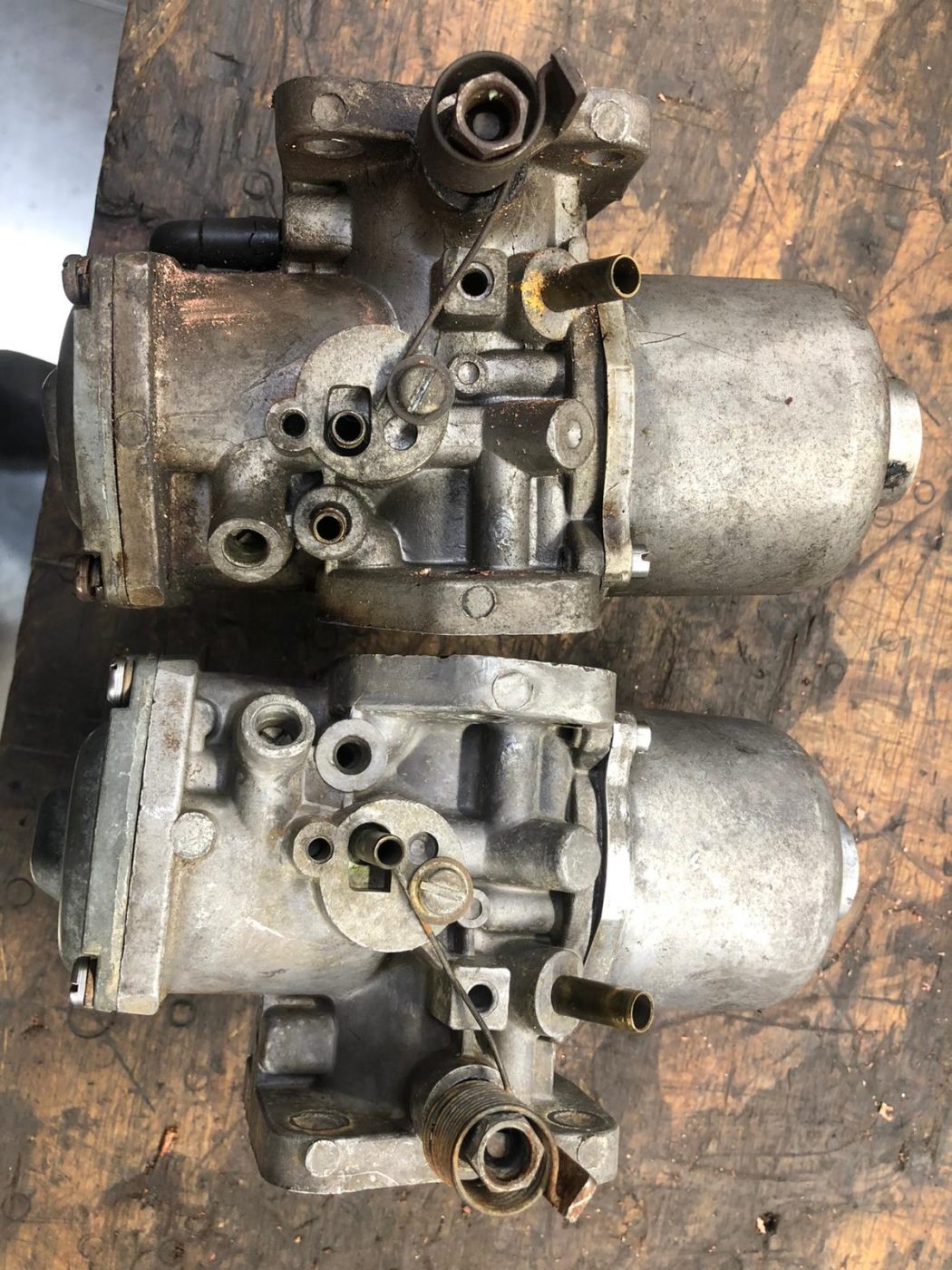 04062021 MGB V8 stripping carbs down inspect clean and put back together 1 1