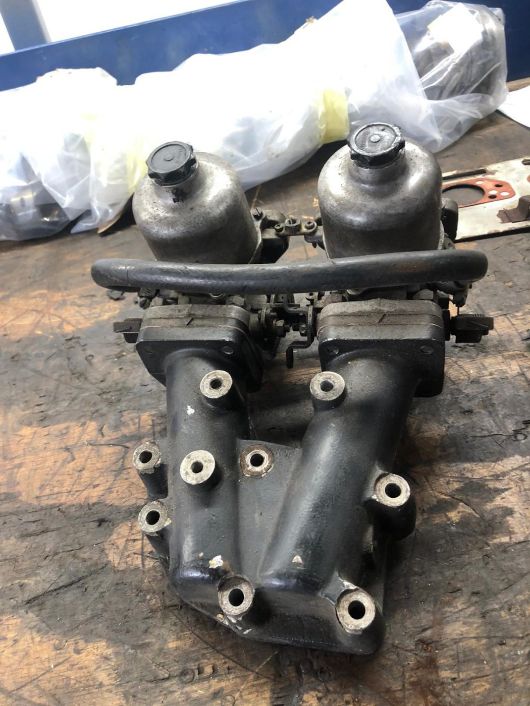 04062021 MGB V8 stripping carbs down inspect clean and put back together 3 1