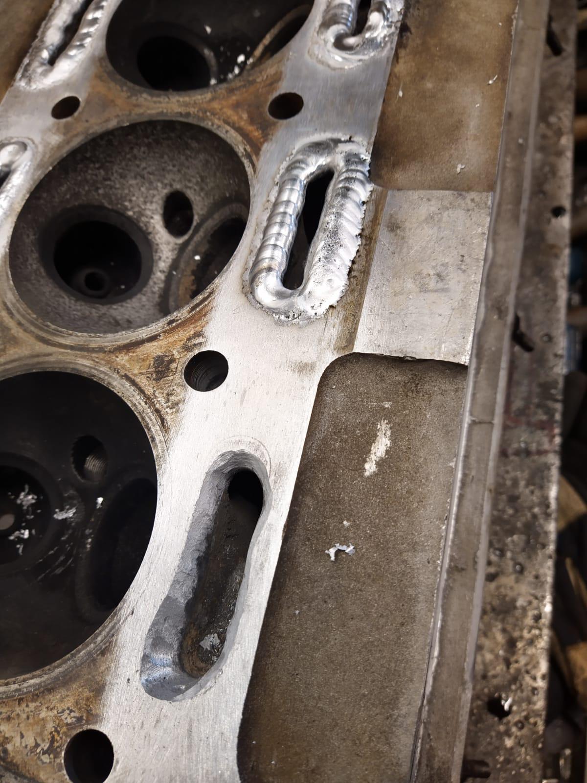 06052021 Jaguar MKVII engine water holes 7 1