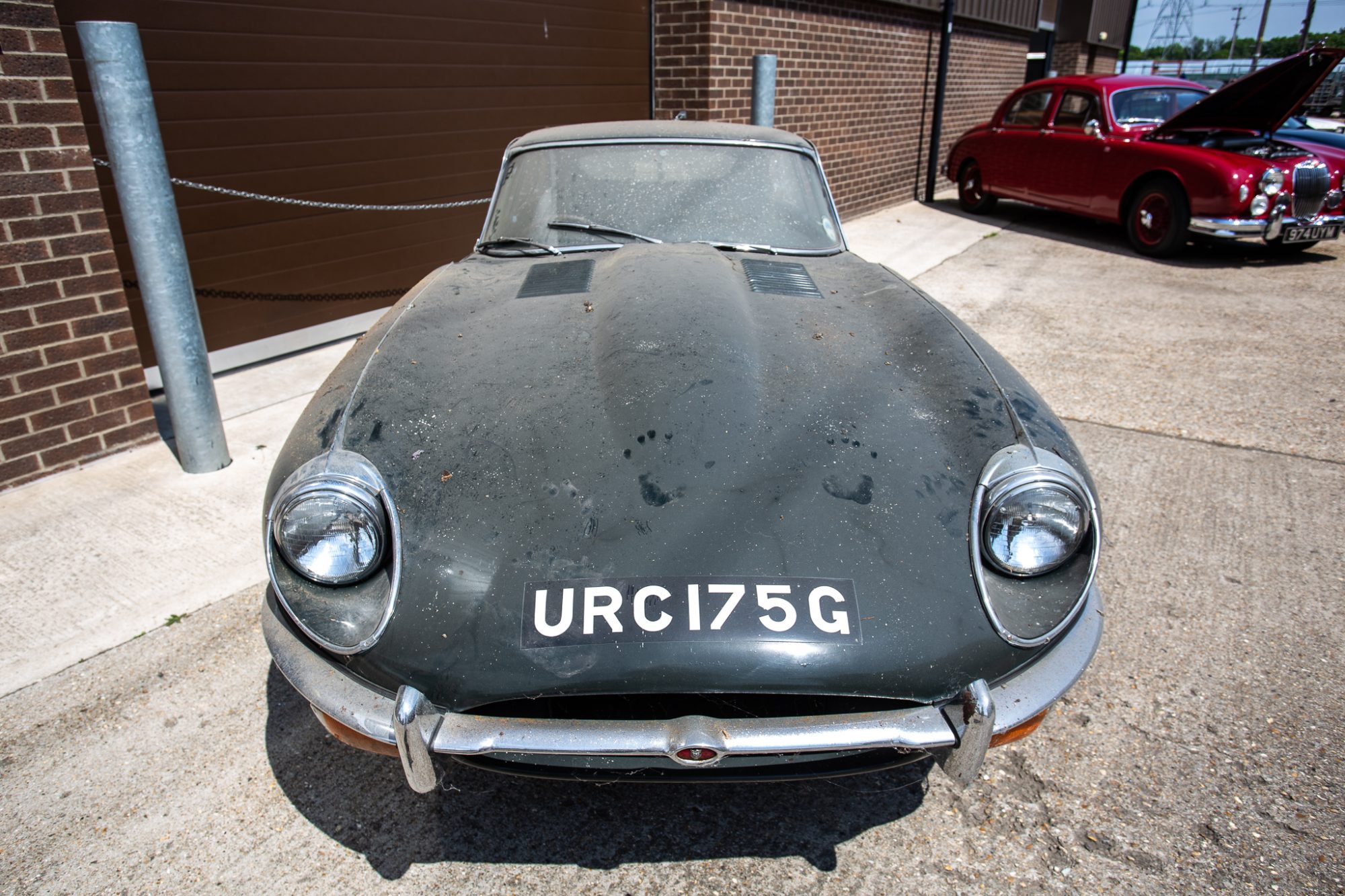 08062021 Jaguar Etype 4.2 barn find 05 1