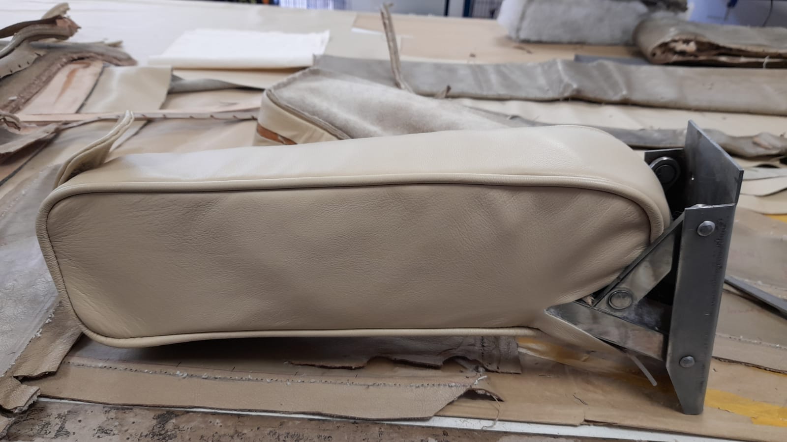 14052021 Bentley seats recovreed 24 1