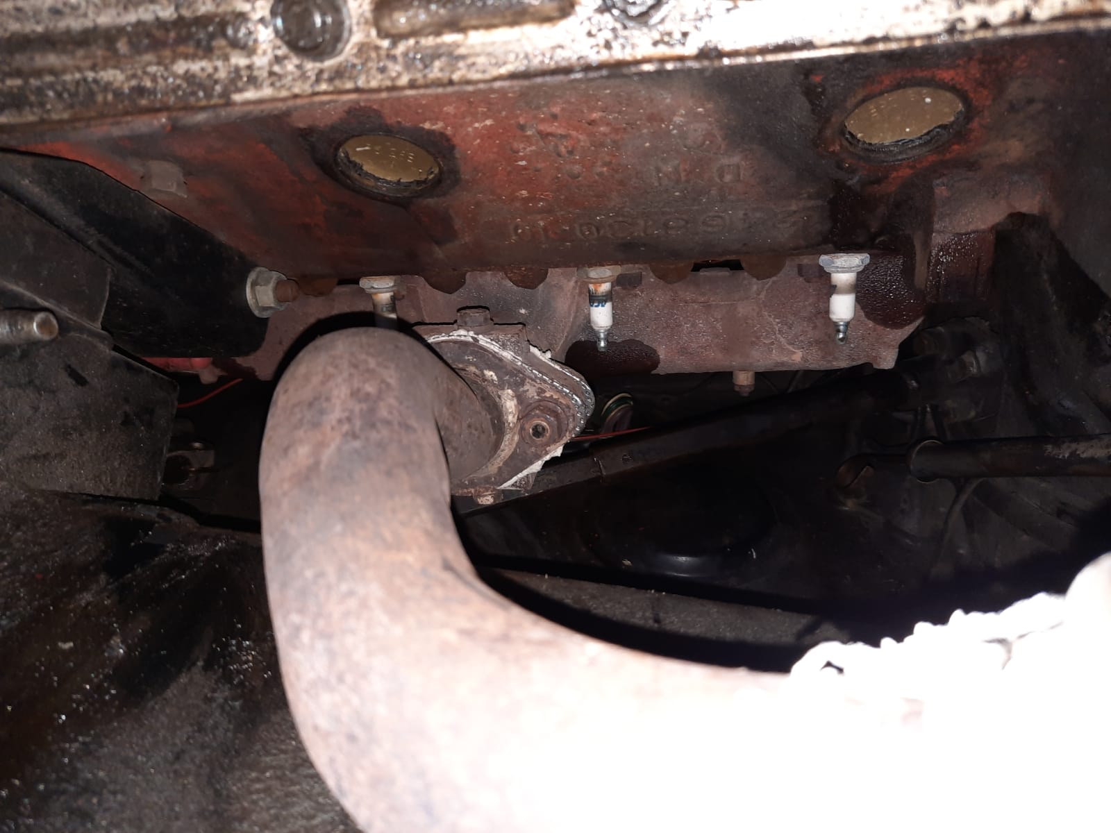 16062021 Bristol exhaust manifold refacing due to leaking. And new spark plugs 1 1