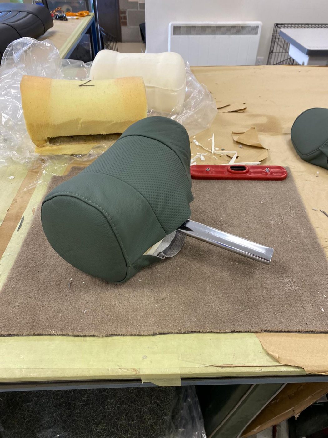 18062021 Jaguar E Type fitting squab cover to frame 10 1