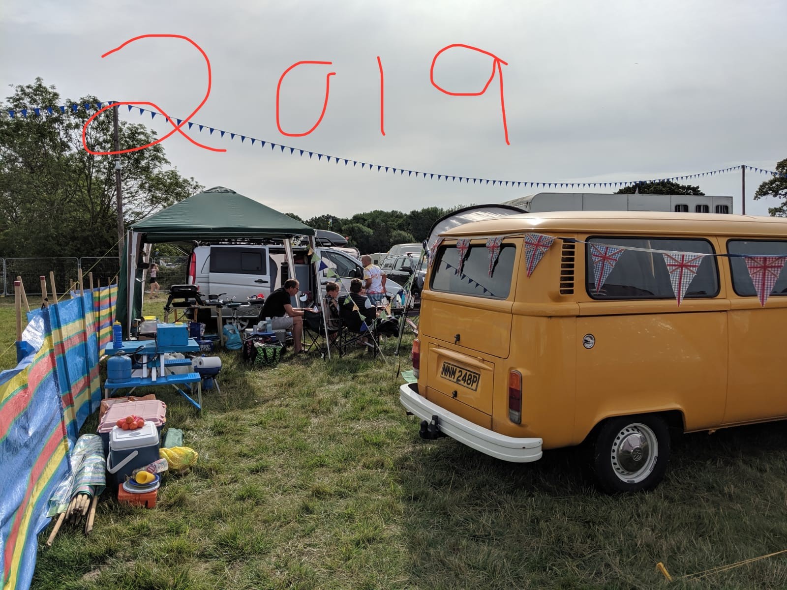 1976 Volkswagen T2 Camper 05 1