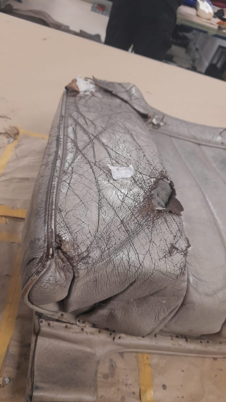 22042021 Bentley seat cover Lydia 1 1
