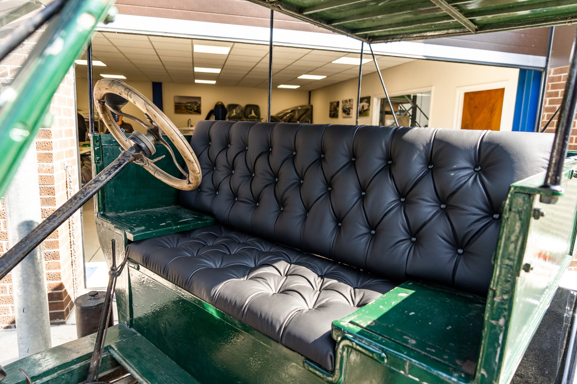 24062021 Ford Model T Seats Finished 02 1