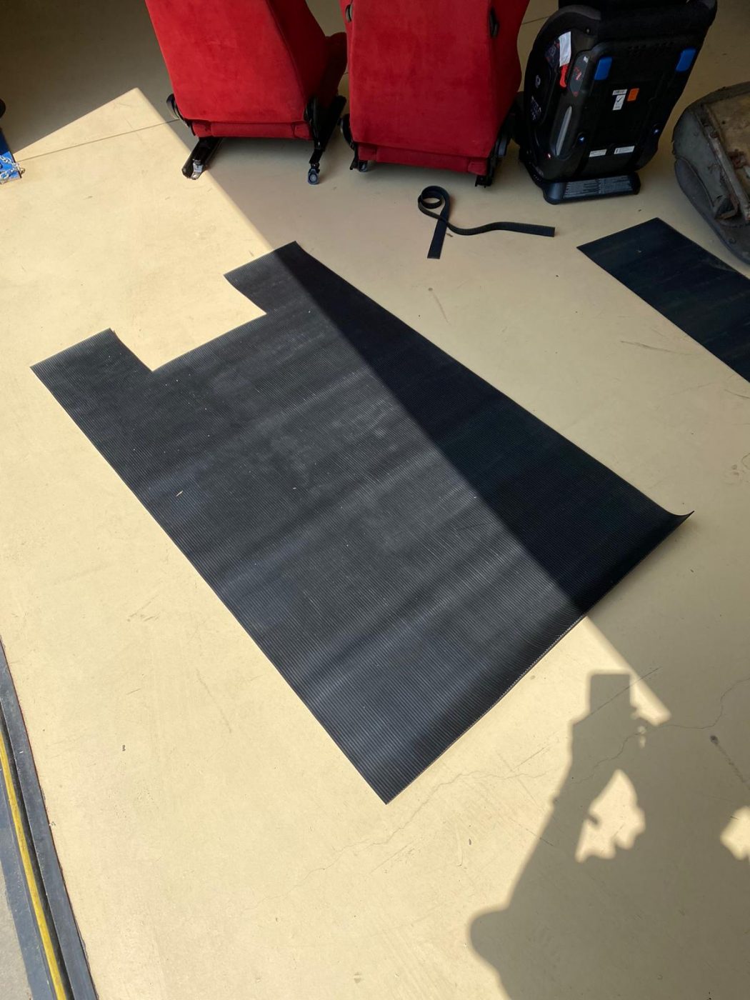 25062021 Ford Model T floor rubber matting 5 1