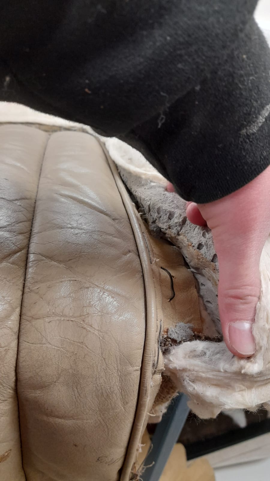 27032021 Bentley seat lydia back squab and skirt 15 1