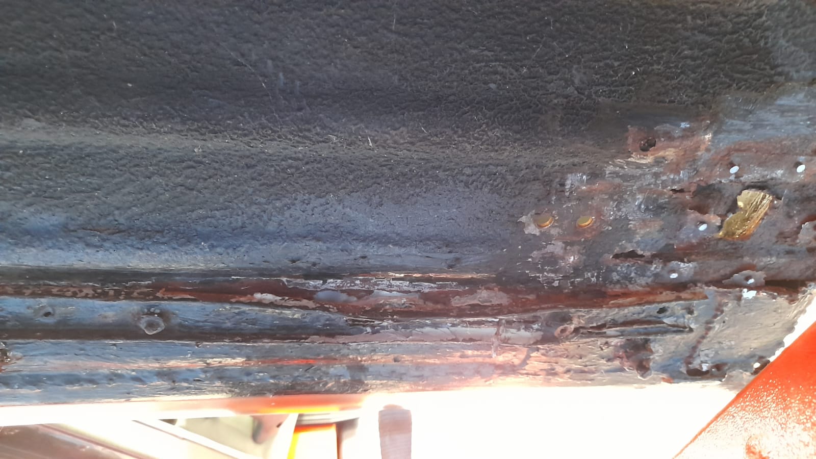 30062021 Green E Type stripping rear axel and welding 7 1