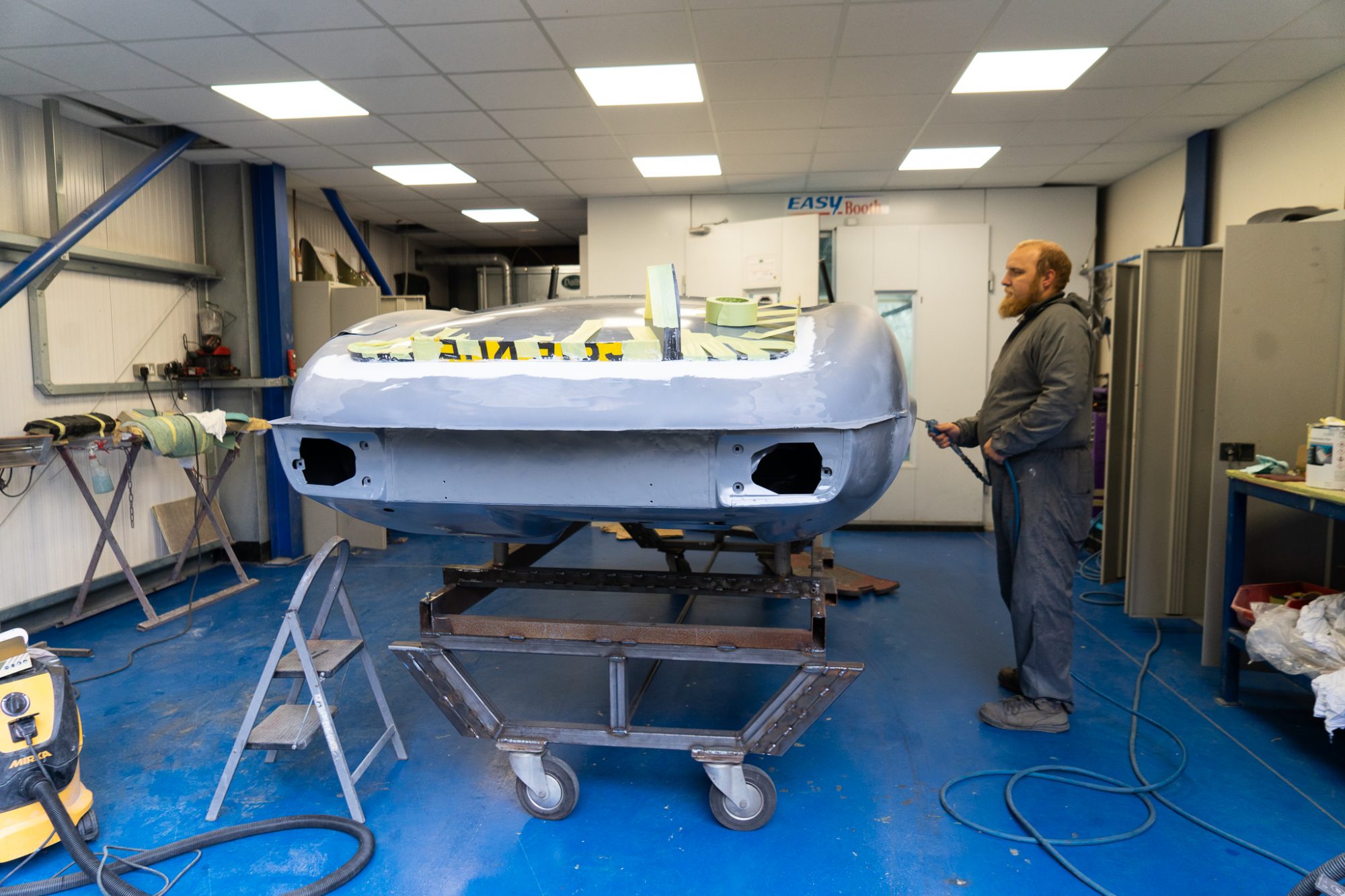 30062021 jAGUAR e tYPE white epoxy 3 1