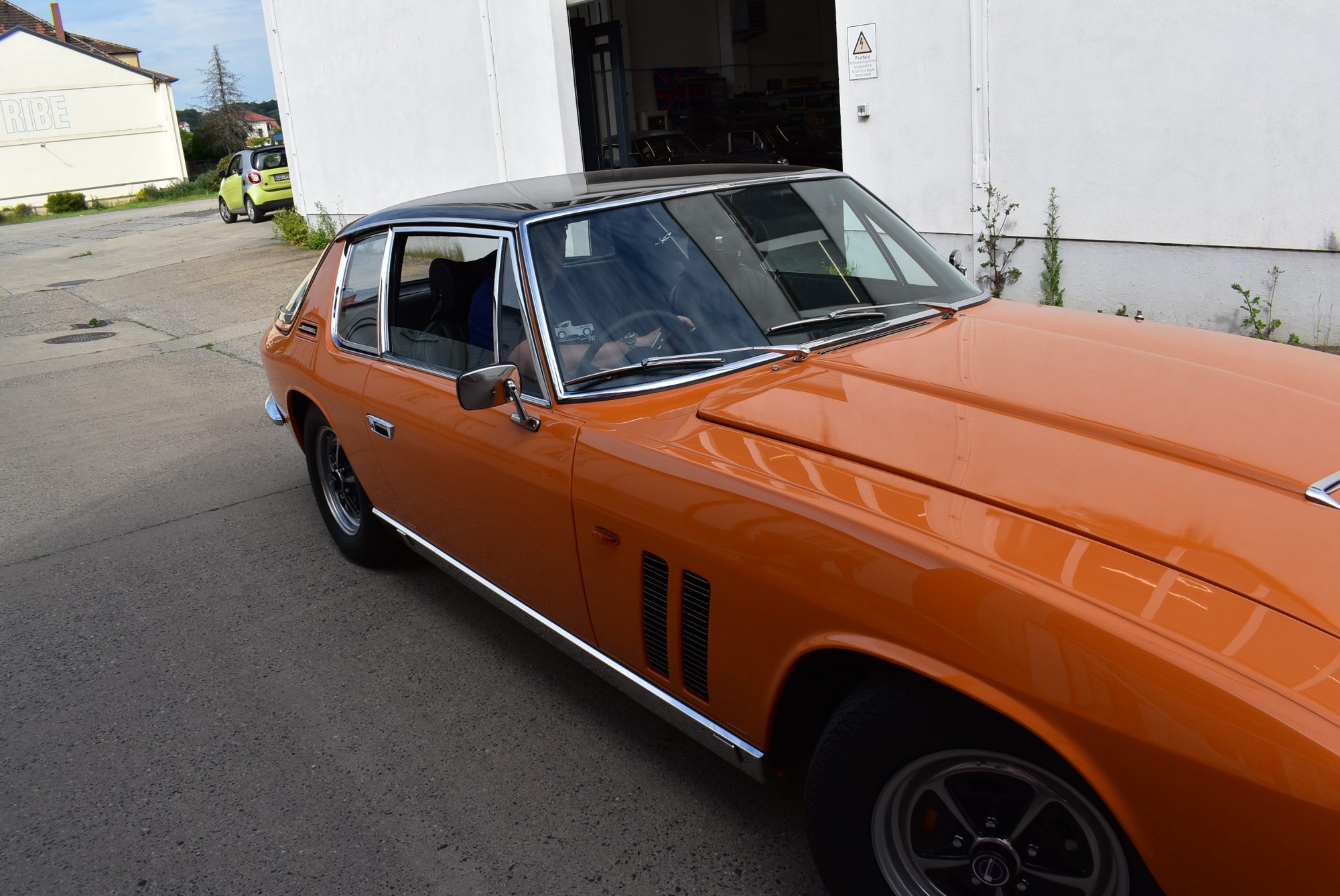 Jensens Arriving 17 1