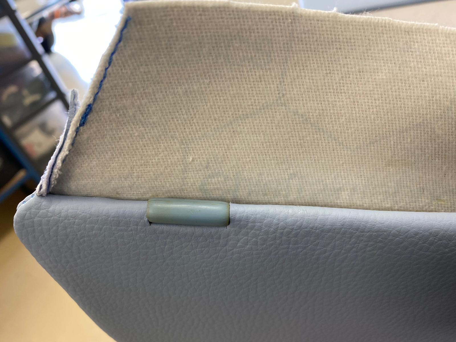 01072021 Toyota Hilux roof lining and sunvisors 30 1