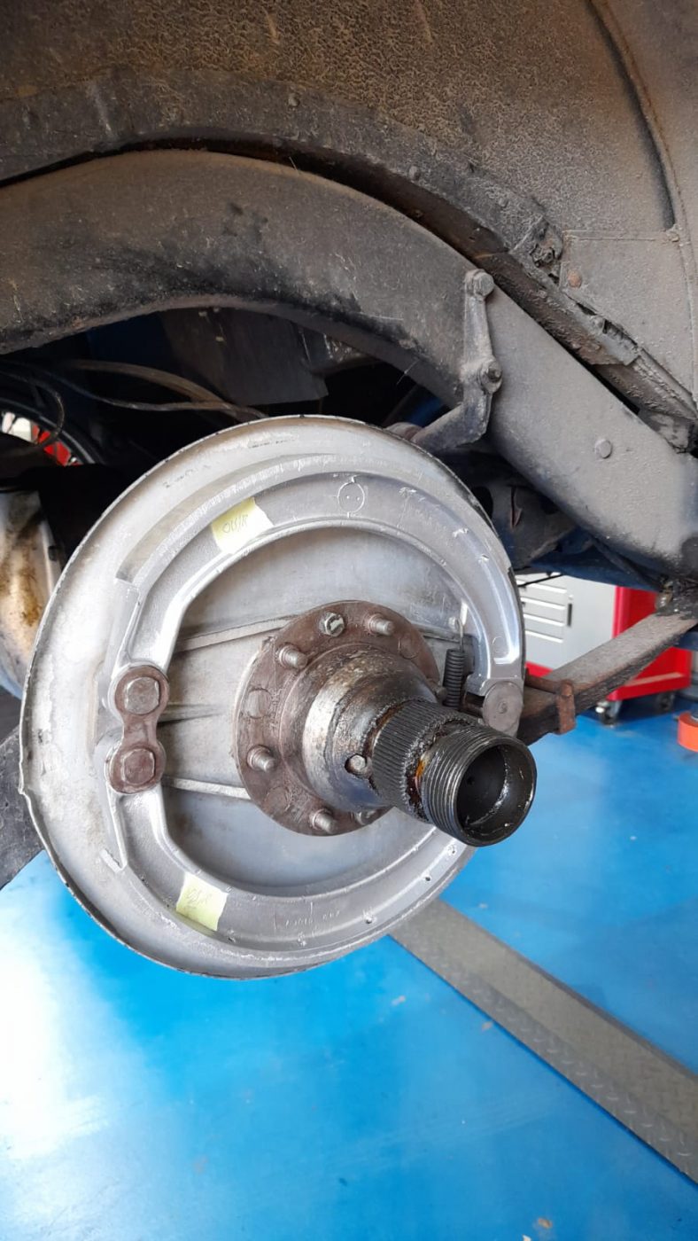 02072021 Riley Monaco fitting the newly relined brake shoes 4 1